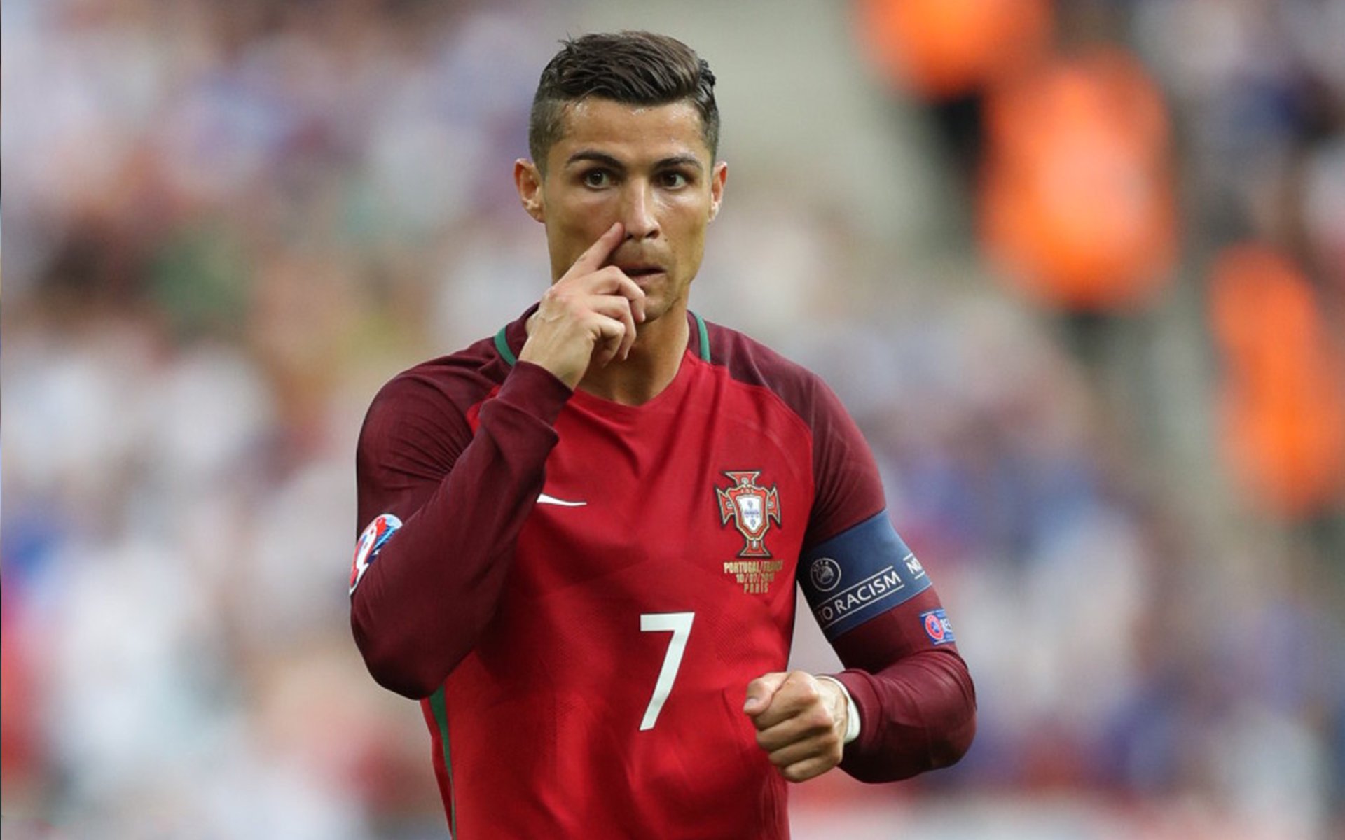 《PUBGMobile》“极限战场”冠军赛:团队操作火爆全场,震撼全网!