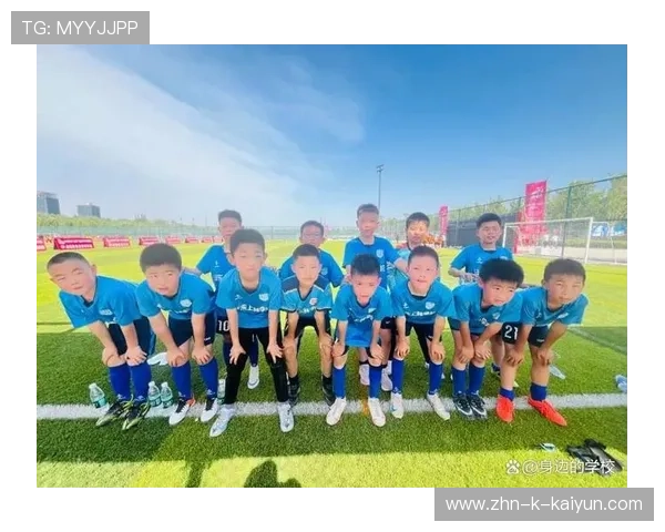 足球俱乐部在青训中强化教育保障并与学校建立双轨培养与升学对接 足球俱乐部在青训中强化教育保障并与学校建立双轨培养与升学对接
